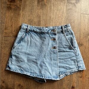 ZARA Denim shorts and Skort with Button and zipper